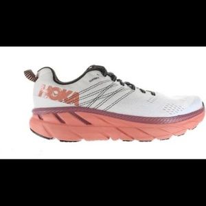 Womens Hoka one Clifton 6 running shoes